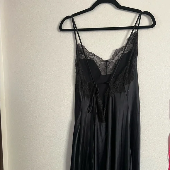 Lana Del Rey x Skims Woven Shine Lace Long Dress | - Picture 5 of 7